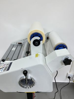 ราคาดี ภาพยนต์ป้องกันโลหะที่สามารถบีโอเดเกรเดรเกรดได้ แอนติสแตตติก ความชัดเจน น้ําหนักเบา สามารถนําไปใช้ใหม่ MSDS ยาวรับรอง 200-3600m ออนไลน์