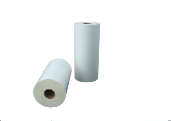 Good price แอนติสครัฟ ความแน่นสูง Bopp Matt Film Roll สําหรับการพิมพ์หน้าจอ 28mic 3000m ออนไลน์