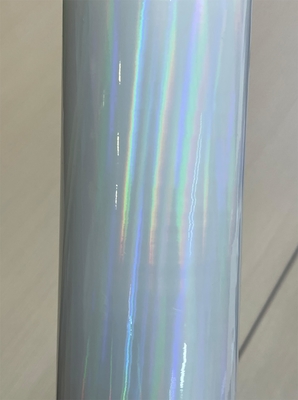 Good price 23mic Holographic Thermal Lamination Film ผลการหดแสงที่สวยงาม สําหรับการตกแต่งบรรจุภัณฑ์ ออนไลน์